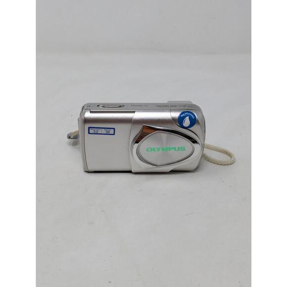 Olympus Stylus 300 1.5" Display 3.2MP 3x Optical Zoom Digital Camera - Untested - Picture 1 of 8